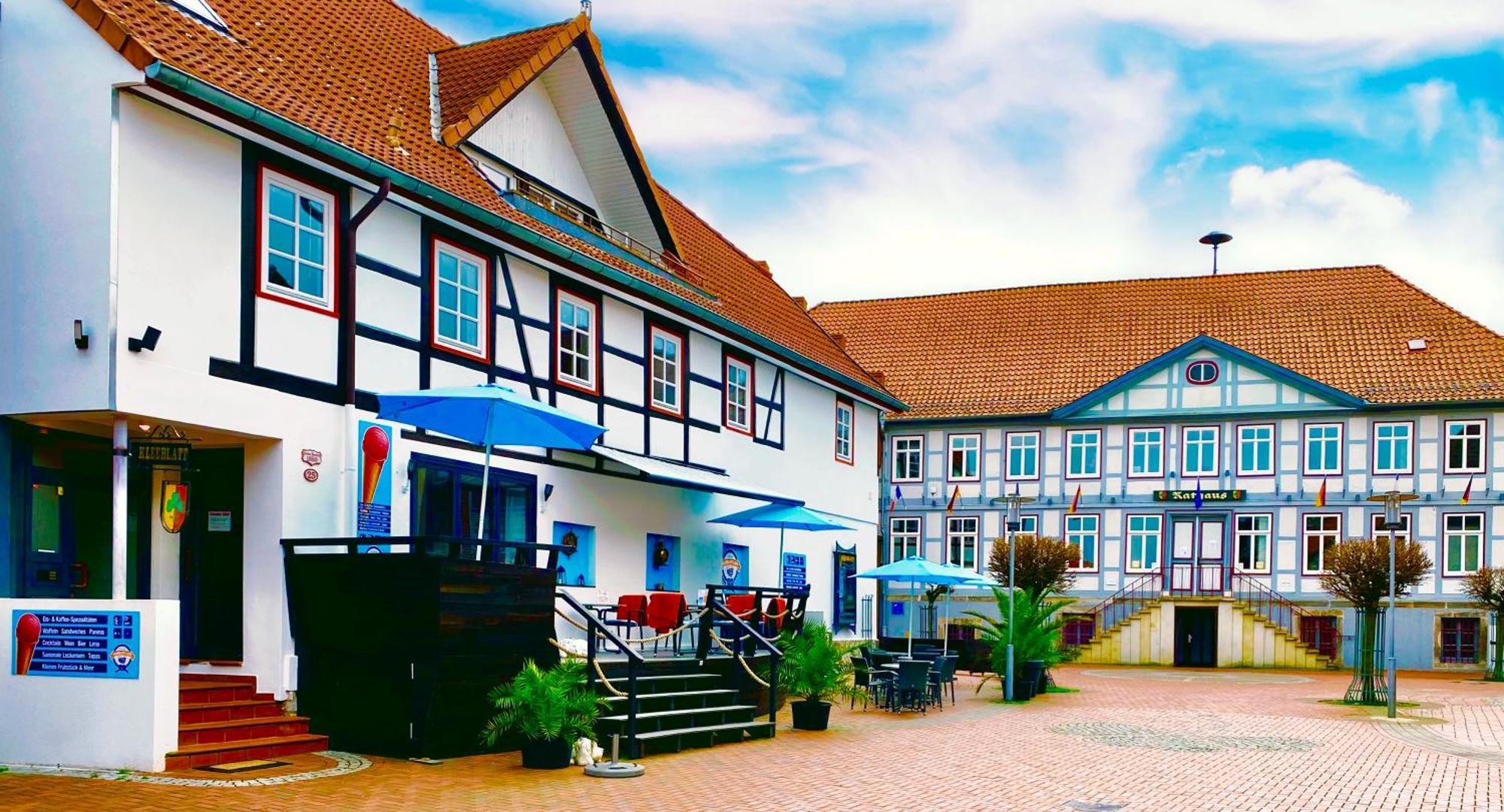 Apartmán Kleeblatt Residenz Am Rathaus Sarstedt Exteriér fotografie